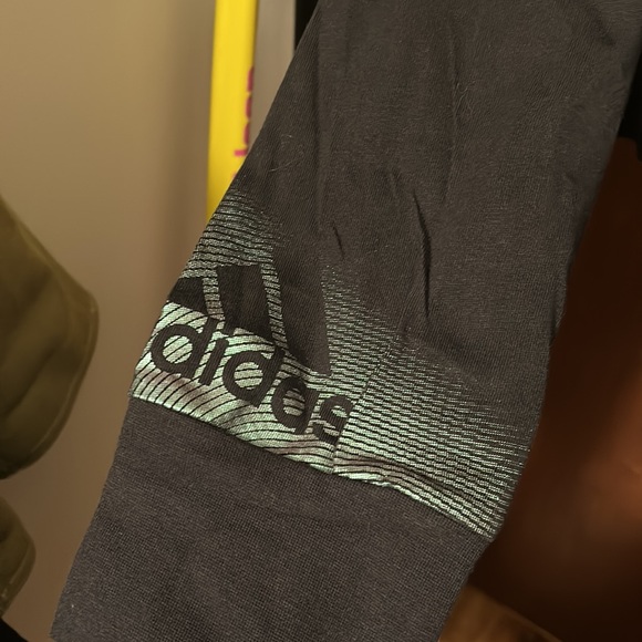 NWT Adidas Long Sleeve - Picture 3 of 7